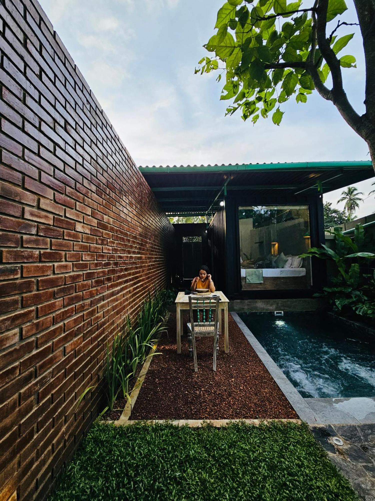 Container Villa Luxury Collection Weliweriya Exterior photo