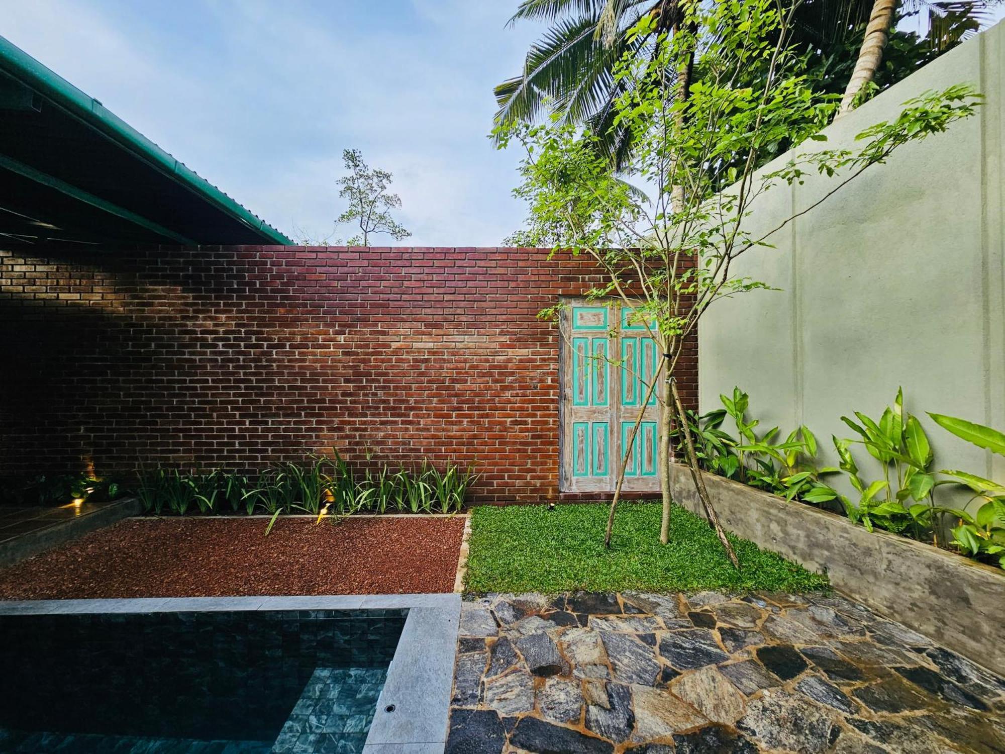 Container Villa Luxury Collection Weliweriya Exterior photo